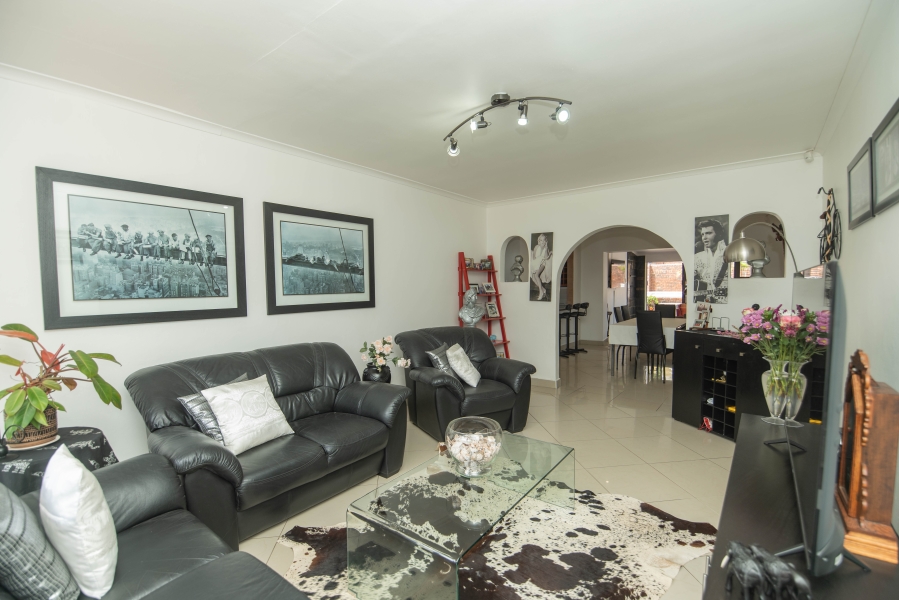 4 Bedroom Property for Sale in Lovemore Heights Estate Eastern Cape